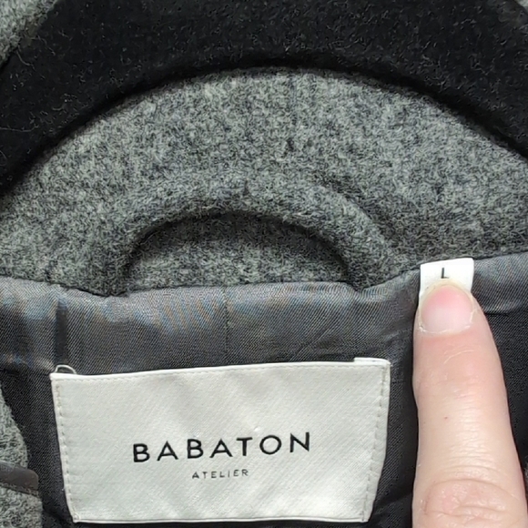 Banbaton Cashmere/Wool Blend Hooded Coat. Size Large. Worn Once - Picture 4 of 9